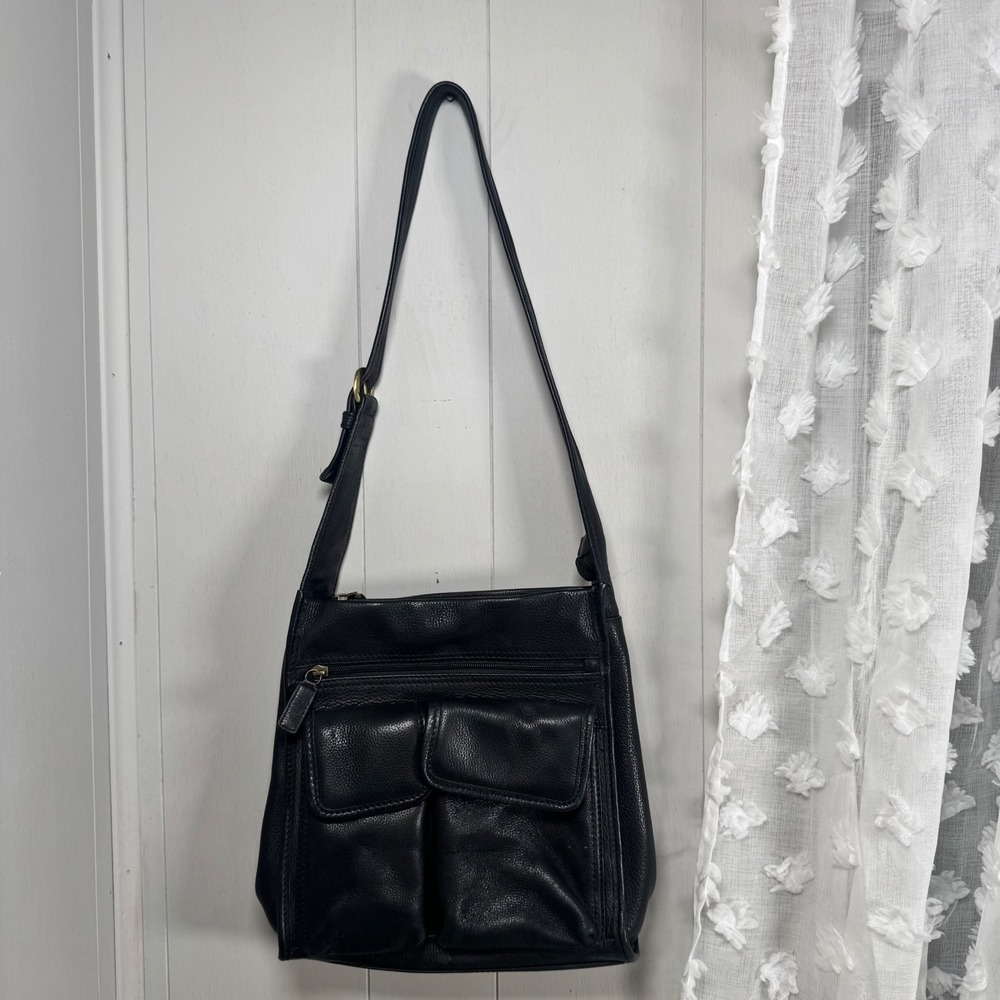 Vintage Fossil Black Pebbled‎ Leather Shoulder Bag Many Pockets Adjustable Strap